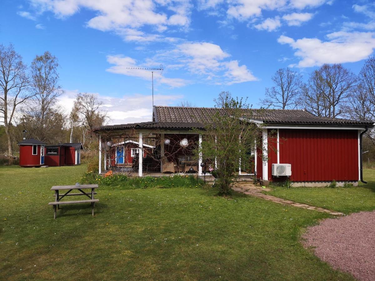 Villa Fridfullt Laege Mitt Pa Oeland Färjestaden Exterior foto